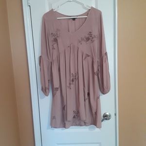 American Eagle's dress